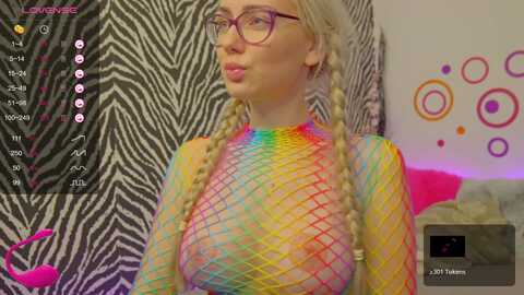 Media: jennyshow Myfreecams Invalid Date