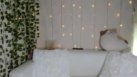 sonia_moon @ myfreecams on 20231130