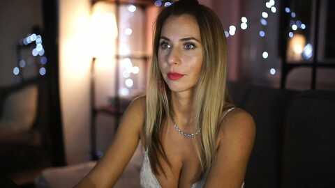 Media: hellohalley Myfreecams Invalid Date