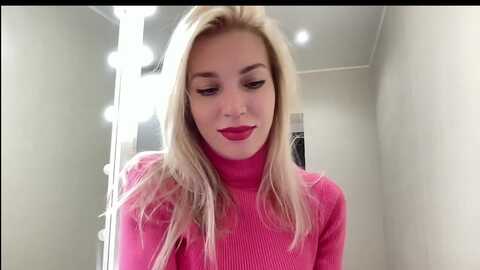 amazingkellyx @ myfreecams on 20231202