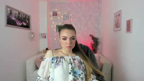 karla_kush18 @ myfreecams on 20231202