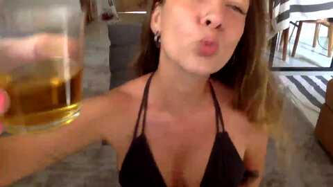 qi_ra @ myfreecams on 20231202