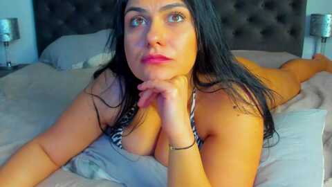 Media: zephyrredolen Myfreecams Invalid Date