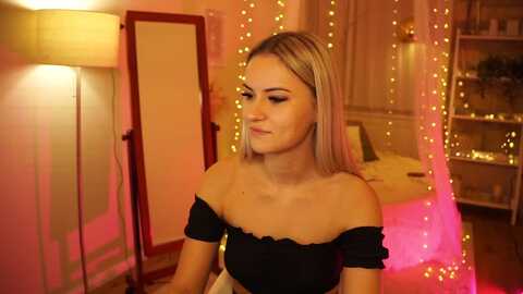 Media: aurora_sweet Myfreecams Invalid Date