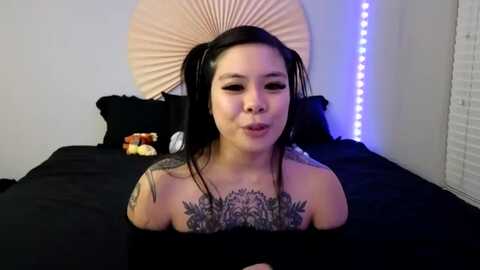 Media: dolllface Myfreecams Invalid Date