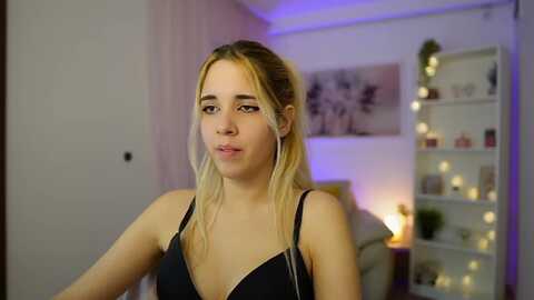 Media: katie_kush18 Myfreecams Invalid Date