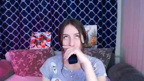 Media: lunnaa_xx Myfreecams Invalid Date