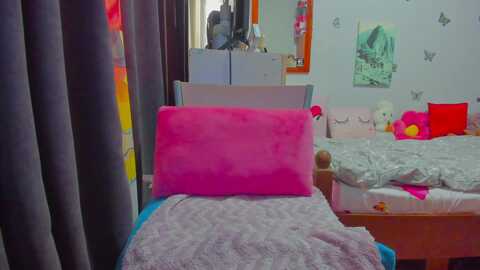 Media: marie_marie03 Myfreecams Invalid Date