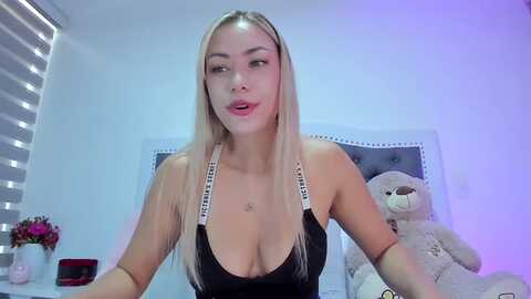 Media: sweetmar23 Myfreecams Invalid Date