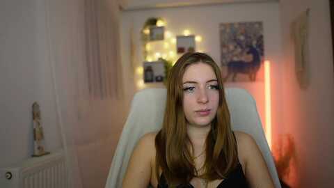 Media: tina_nappi18 Myfreecams Invalid Date