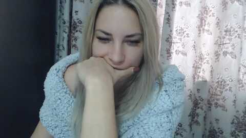 allysahot @ myfreecams on 20231205