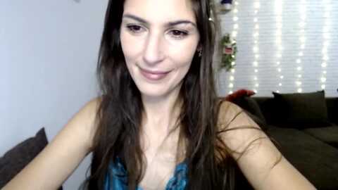 annamfc_ @ myfreecams on 20231205