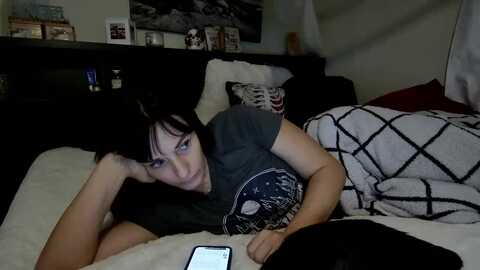 crystallake @ myfreecams on 20231205
