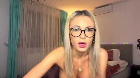 Media: baaybee__ Myfreecams Invalid Date