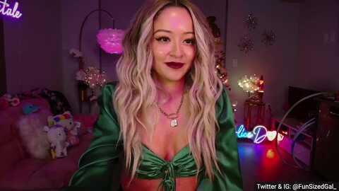 Media: funsizedgal Myfreecams Invalid Date