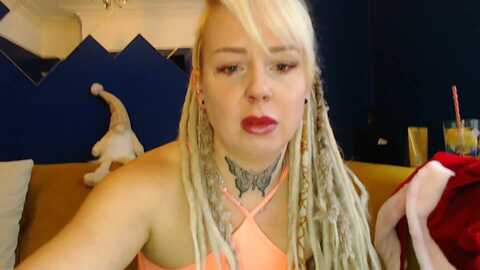 pixiedread @ myfreecams on 20231207