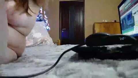 your_oxygen @ myfreecams on 20231207