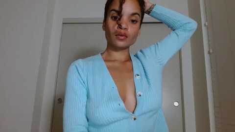 badlibrarian @ myfreecams on 20231208