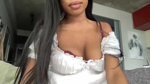Media: emiliabrooks Myfreecams Invalid Date