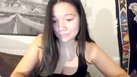 imava @ myfreecams on 20231208
