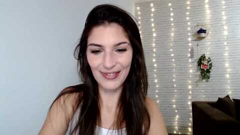 annamfc_ @ myfreecams on 20231209