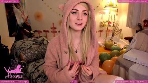 high_barbie @ myfreecams on 20231209