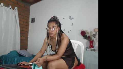 hornyebony_ @ myfreecams on 20231209