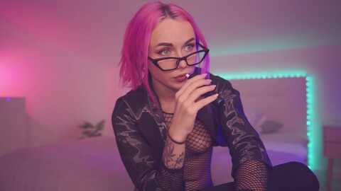 Media: sarah_pink Myfreecams Invalid Date