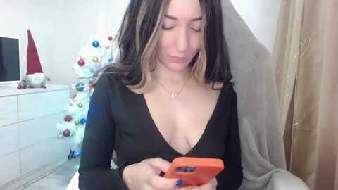 girlof_love @ myfreecams on 20231210