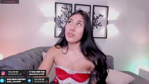 Media: isabella99_ Myfreecams Invalid Date