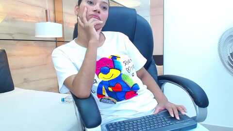 Media: melannie_r Myfreecams Invalid Date