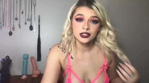 msbrandyjack @ myfreecams on 20231211