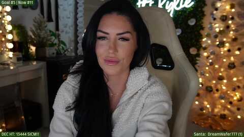 Media: itskylieeh Myfreecams Invalid Date