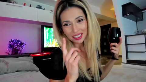 Media: smileytinaa Myfreecams Invalid Date