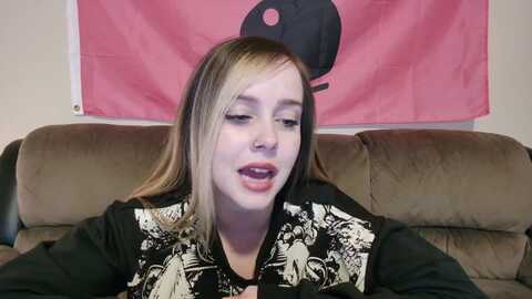Media: lunalovelyy Myfreecams Invalid Date