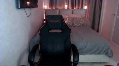 Media: tripleprinces Myfreecams Invalid Date