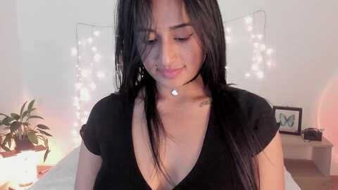 Media: alizee___ Myfreecams Invalid Date