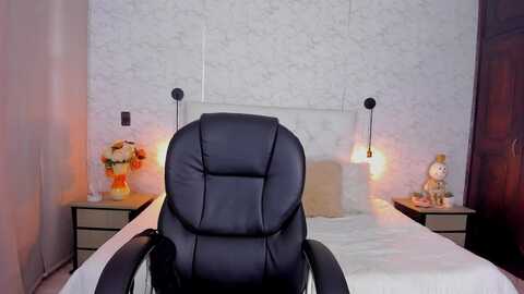 Media: hanna_milano Myfreecams Invalid Date
