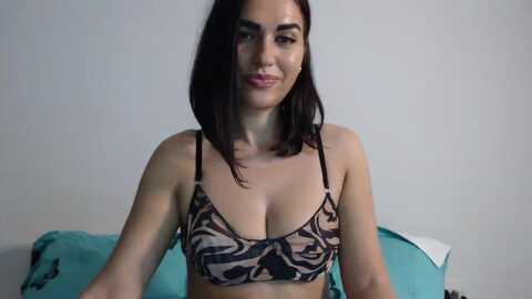 Media: onesugaremma Myfreecams Invalid Date
