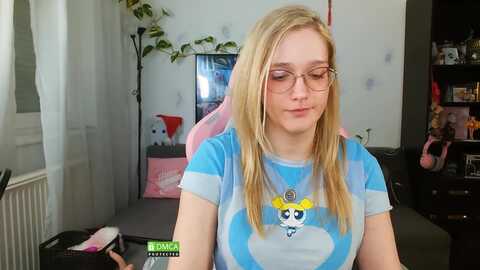 Media: monicmoon18 Myfreecams Invalid Date