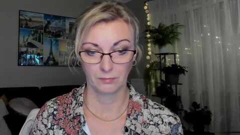 Media: starvanessa1 Myfreecams Invalid Date