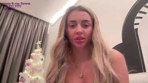 serene_brown @ myfreecams on 20231218