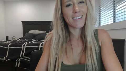 Media: blondmilf92 Myfreecams Invalid Date