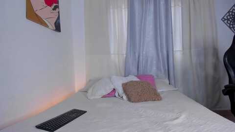 Media: emma_park Myfreecams Invalid Date