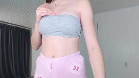 real_nature @ myfreecams on 20231220