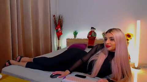 Media: goddesskiarra Myfreecams Invalid Date