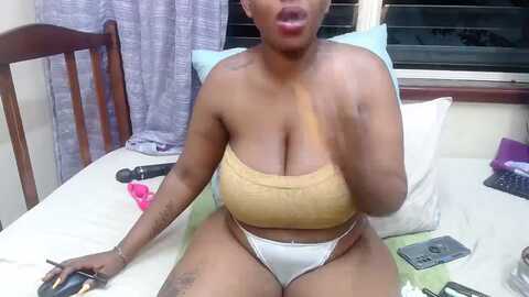 ebonyboobz4u @ myfreecams on 20231223