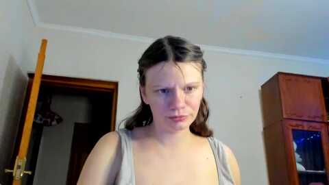 vikkybloom @ myfreecams on 20231224