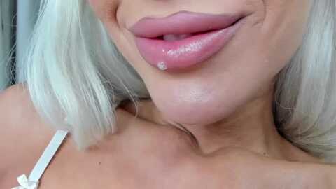 Media: qarinah Myfreecams Invalid Date