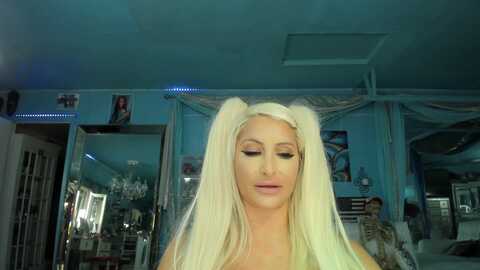adriana_fox @ myfreecams on 20231226